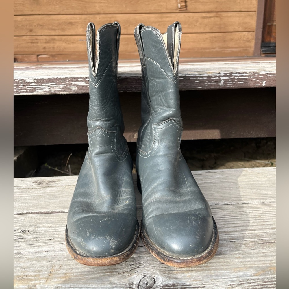 Justin men’s grey cowboy Western boots. Size 7D - Picture 3 of 8